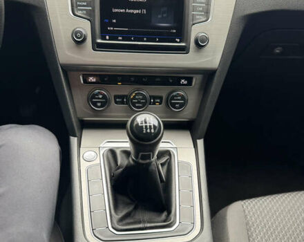 Черный Фольксваген Пассат, объемом двигателя 1.6 л и пробегом 290 тыс. км за 11900 $, фото 7 на Automoto.ua