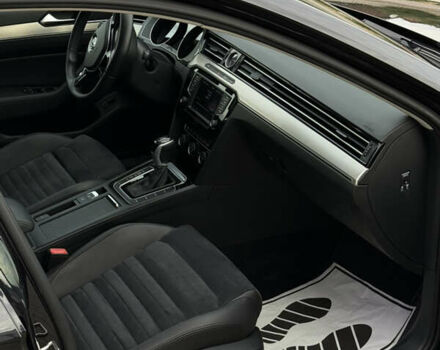 Чорний Фольксваген Пассат, об'ємом двигуна 2 л та пробігом 260 тис. км за 16700 $, фото 60 на Automoto.ua