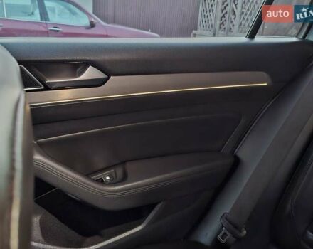 Чорний Фольксваген Пассат, об'ємом двигуна 1.97 л та пробігом 272 тис. км за 14300 $, фото 23 на Automoto.ua