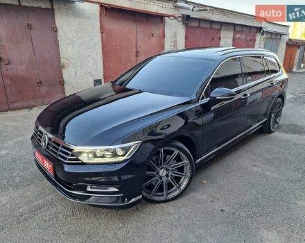 Фольксваген Пассат 2016 в Киеве на Automoto.ua Черный Фольксваген Пассат, объемом двигателя 2 л и пробегом 215 тыс. км за 19700 $, фото 15 на Automoto.ua