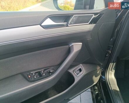 Черный Фольксваген Пассат, объемом двигателя 2 л и пробегом 240 тыс. км за 16499 $, фото 33 на Automoto.ua