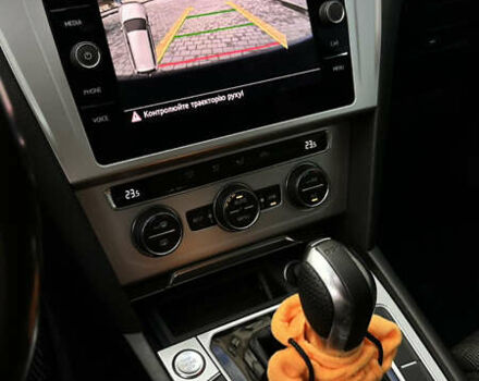 Черный Фольксваген Пассат, объемом двигателя 1.6 л и пробегом 256 тыс. км за 15000 $, фото 39 на Automoto.ua