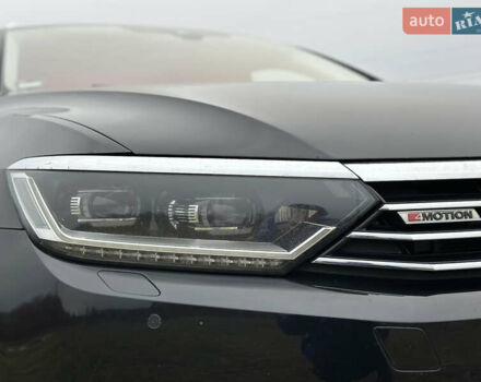 Черный Фольксваген Пассат, объемом двигателя 1.97 л и пробегом 351 тыс. км за 16500 $, фото 21 на Automoto.ua