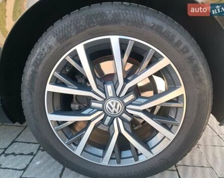 Черный Фольксваген Пассат, объемом двигателя 2 л и пробегом 240 тыс. км за 16499 $, фото 28 на Automoto.ua