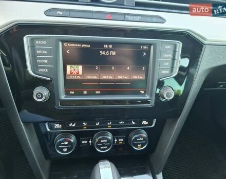 Черный Фольксваген Пассат, объемом двигателя 2 л и пробегом 275 тыс. км за 14999 $, фото 19 на Automoto.ua