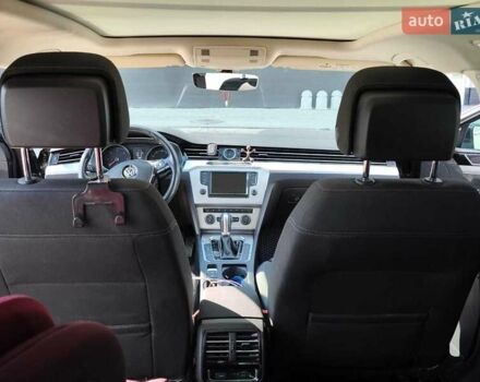 Черный Фольксваген Пассат, объемом двигателя 1.6 л и пробегом 294 тыс. км за 13200 $, фото 9 на Automoto.ua