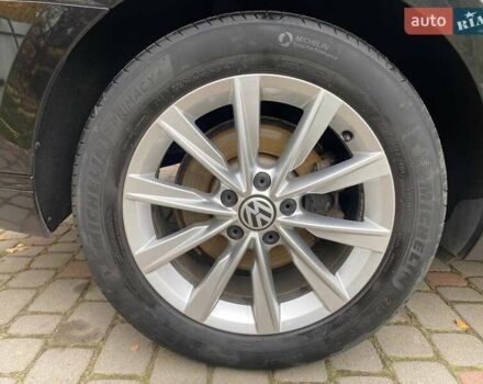 Черный Фольксваген Пассат, объемом двигателя 1.97 л и пробегом 277 тыс. км за 16000 $, фото 61 на Automoto.ua