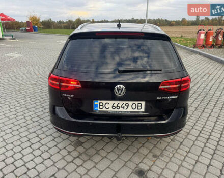 Черный Фольксваген Пассат, объемом двигателя 1.97 л и пробегом 215 тыс. км за 15600 $, фото 4 на Automoto.ua
