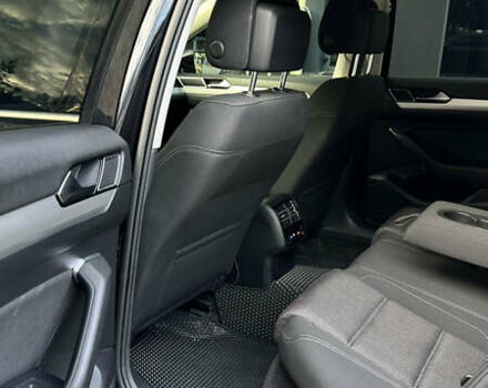 Черный Фольксваген Пассат, объемом двигателя 1.6 л и пробегом 256 тыс. км за 15000 $, фото 42 на Automoto.ua