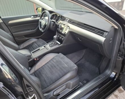 Черный Фольксваген Пассат, объемом двигателя 2 л и пробегом 275 тыс. км за 15999 $, фото 4 на Automoto.ua