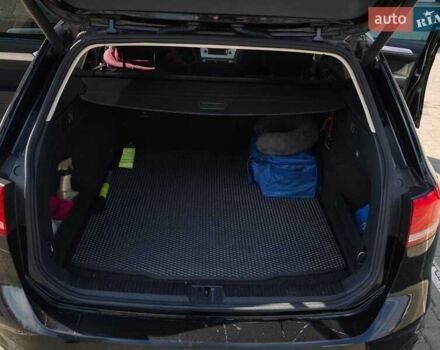 Черный Фольксваген Пассат, объемом двигателя 1.6 л и пробегом 294 тыс. км за 13200 $, фото 12 на Automoto.ua