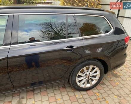 Черный Фольксваген Пассат, объемом двигателя 1.97 л и пробегом 277 тыс. км за 16000 $, фото 11 на Automoto.ua