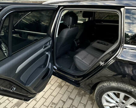 Черный Фольксваген Пассат, объемом двигателя 1.6 л и пробегом 256 тыс. км за 15000 $, фото 41 на Automoto.ua