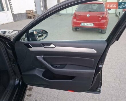 Черный Фольксваген Пассат, объемом двигателя 2 л и пробегом 275 тыс. км за 14999 $, фото 3 на Automoto.ua