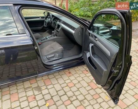 Черный Фольксваген Пассат, объемом двигателя 1.97 л и пробегом 277 тыс. км за 16000 $, фото 35 на Automoto.ua