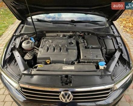 Черный Фольксваген Пассат, объемом двигателя 1.97 л и пробегом 277 тыс. км за 16000 $, фото 65 на Automoto.ua