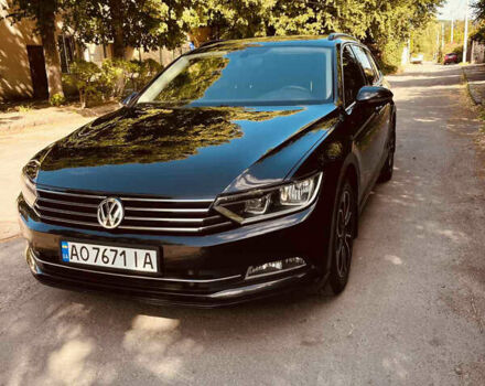 Черный Фольксваген Пассат, объемом двигателя 1.6 л и пробегом 307 тыс. км за 13350 $, фото 1 на Automoto.ua