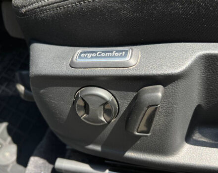 Чорний Фольксваген Пассат, об'ємом двигуна 1.6 л та пробігом 226 тис. км за 14300 $, фото 9 на Automoto.ua