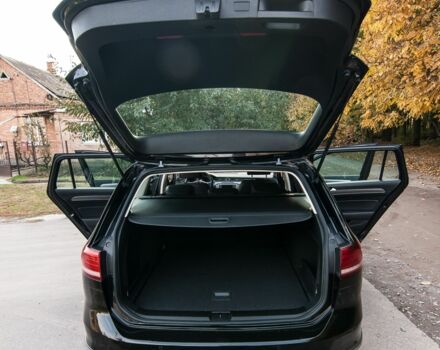 Черный Фольксваген Пассат, объемом двигателя 2 л и пробегом 270 тыс. км за 17000 $, фото 11 на Automoto.ua