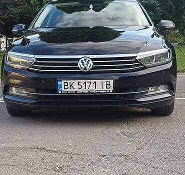 Чорний Фольксваген Пассат, об'ємом двигуна 1.97 л та пробігом 317 тис. км за 13900 $, фото 13 на Automoto.ua