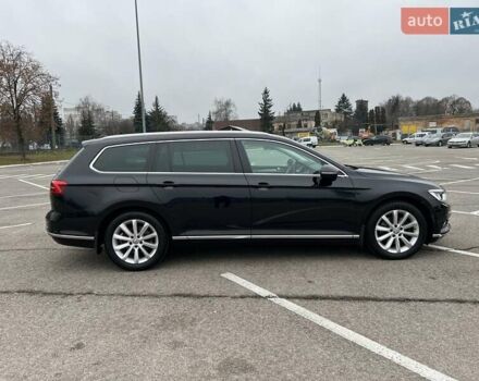 Черный Фольксваген Пассат, объемом двигателя 1.6 л и пробегом 247 тыс. км за 15500 $, фото 67 на Automoto.ua