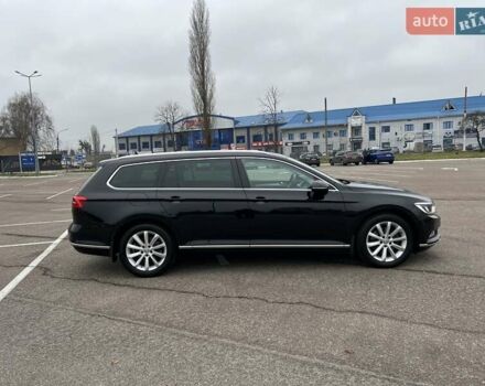 Черный Фольксваген Пассат, объемом двигателя 1.6 л и пробегом 247 тыс. км за 15500 $, фото 9 на Automoto.ua