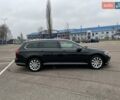 Черный Фольксваген Пассат, объемом двигателя 1.6 л и пробегом 247 тыс. км за 15500 $, фото 9 на Automoto.ua