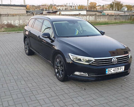 Чорний Фольксваген Пассат, об'ємом двигуна 1.97 л та пробігом 243 тис. км за 17500 $, фото 6 на Automoto.ua