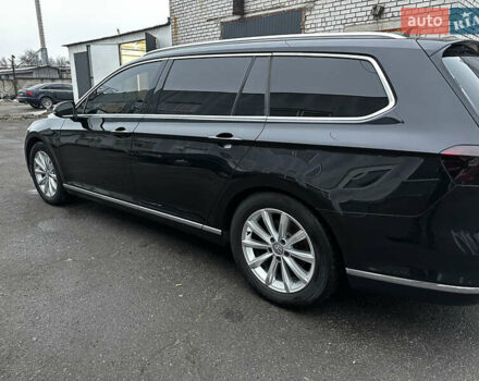 Черный Фольксваген Пассат, объемом двигателя 2 л и пробегом 300 тыс. км за 20500 $, фото 4 на Automoto.ua