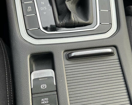 Черный Фольксваген Пассат, объемом двигателя 1.97 л и пробегом 249 тыс. км за 17400 $, фото 32 на Automoto.ua