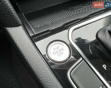 Черный Фольксваген Пассат, объемом двигателя 1.6 л и пробегом 247 тыс. км за 15500 $, фото 46 на Automoto.ua