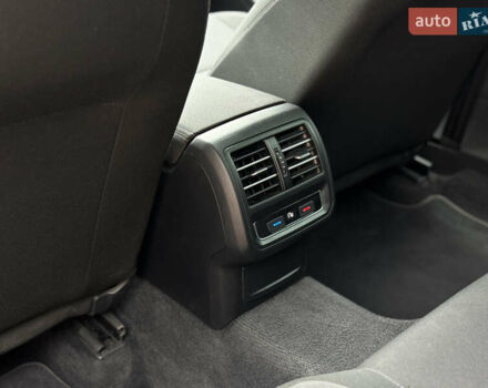 Черный Фольксваген Пассат, объемом двигателя 2 л и пробегом 170 тыс. км за 17500 $, фото 35 на Automoto.ua