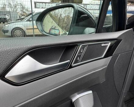 Черный Фольксваген Пассат, объемом двигателя 2 л и пробегом 190 тыс. км за 17900 $, фото 18 на Automoto.ua