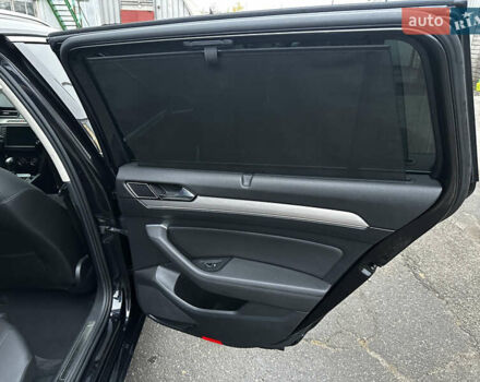 Черный Фольксваген Пассат, объемом двигателя 2 л и пробегом 300 тыс. км за 20500 $, фото 11 на Automoto.ua