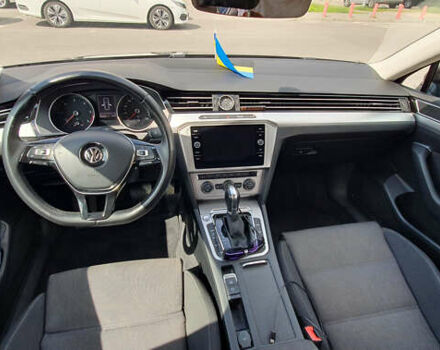 Чорний Фольксваген Пассат, об'ємом двигуна 1.97 л та пробігом 243 тис. км за 17500 $, фото 8 на Automoto.ua