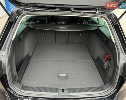 Черный Фольксваген Пассат, объемом двигателя 1.6 л и пробегом 247 тыс. км за 15500 $, фото 61 на Automoto.ua