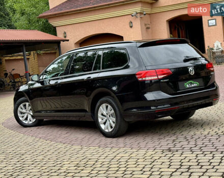 Черный Фольксваген Пассат, объемом двигателя 2 л и пробегом 170 тыс. км за 17500 $, фото 1 на Automoto.ua