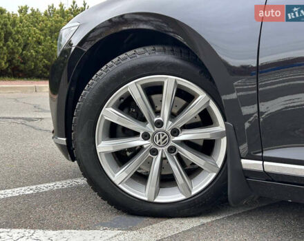 Черный Фольксваген Пассат, объемом двигателя 1.97 л и пробегом 220 тыс. км за 19444 $, фото 52 на Automoto.ua