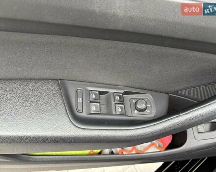 Чорний Фольксваген Пассат, об'ємом двигуна 1.97 л та пробігом 220 тис. км за 16000 $, фото 15 на Automoto.ua