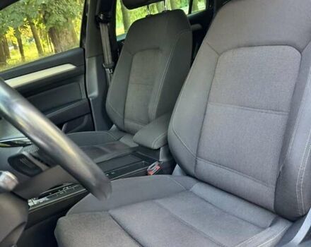 Черный Фольксваген Пассат, объемом двигателя 1.97 л и пробегом 255 тыс. км за 14900 $, фото 24 на Automoto.ua