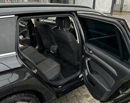 Черный Фольксваген Пассат, объемом двигателя 1.97 л и пробегом 258 тыс. км за 14300 $, фото 4 на Automoto.ua