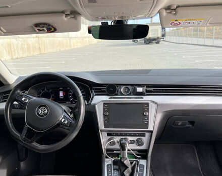 Черный Фольксваген Пассат, объемом двигателя 1.97 л и пробегом 249 тыс. км за 16900 $, фото 19 на Automoto.ua