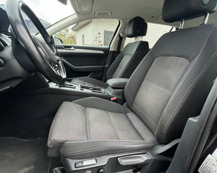 Черный Фольксваген Пассат, объемом двигателя 1.97 л и пробегом 271 тыс. км за 14500 $, фото 12 на Automoto.ua