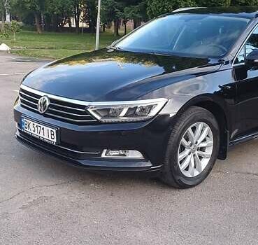 Чорний Фольксваген Пассат, об'ємом двигуна 1.97 л та пробігом 317 тис. км за 13900 $, фото 2 на Automoto.ua