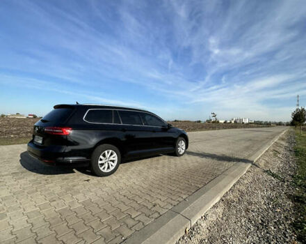 Черный Фольксваген Пассат, объемом двигателя 1.6 л и пробегом 222 тыс. км за 14200 $, фото 18 на Automoto.ua