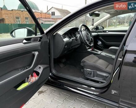 Чорний Фольксваген Пассат, об'ємом двигуна 1.97 л та пробігом 220 тис. км за 16000 $, фото 9 на Automoto.ua