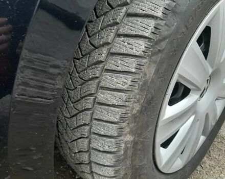 Черный Фольксваген Пассат, объемом двигателя 1.97 л и пробегом 282 тыс. км за 14700 $, фото 4 на Automoto.ua