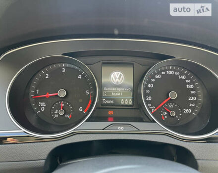 Черный Фольксваген Пассат, объемом двигателя 1.97 л и пробегом 109 тыс. км за 24900 $, фото 5 на Automoto.ua