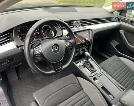 Черный Фольксваген Пассат, объемом двигателя 1.6 л и пробегом 247 тыс. км за 15500 $, фото 20 на Automoto.ua