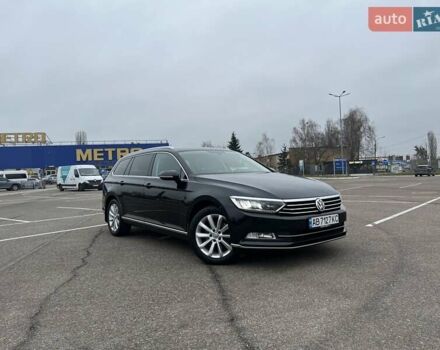 Черный Фольксваген Пассат, объемом двигателя 1.6 л и пробегом 247 тыс. км за 15500 $, фото 101 на Automoto.ua